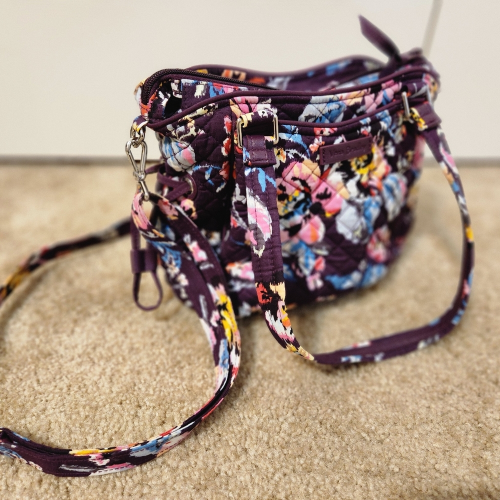 Vera Bradley Glenna Satchel purse, Indiana Rose color/pattern
